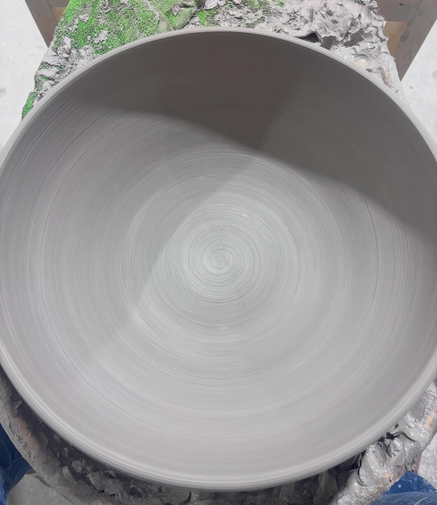i can’t find the wheel. where did it go!