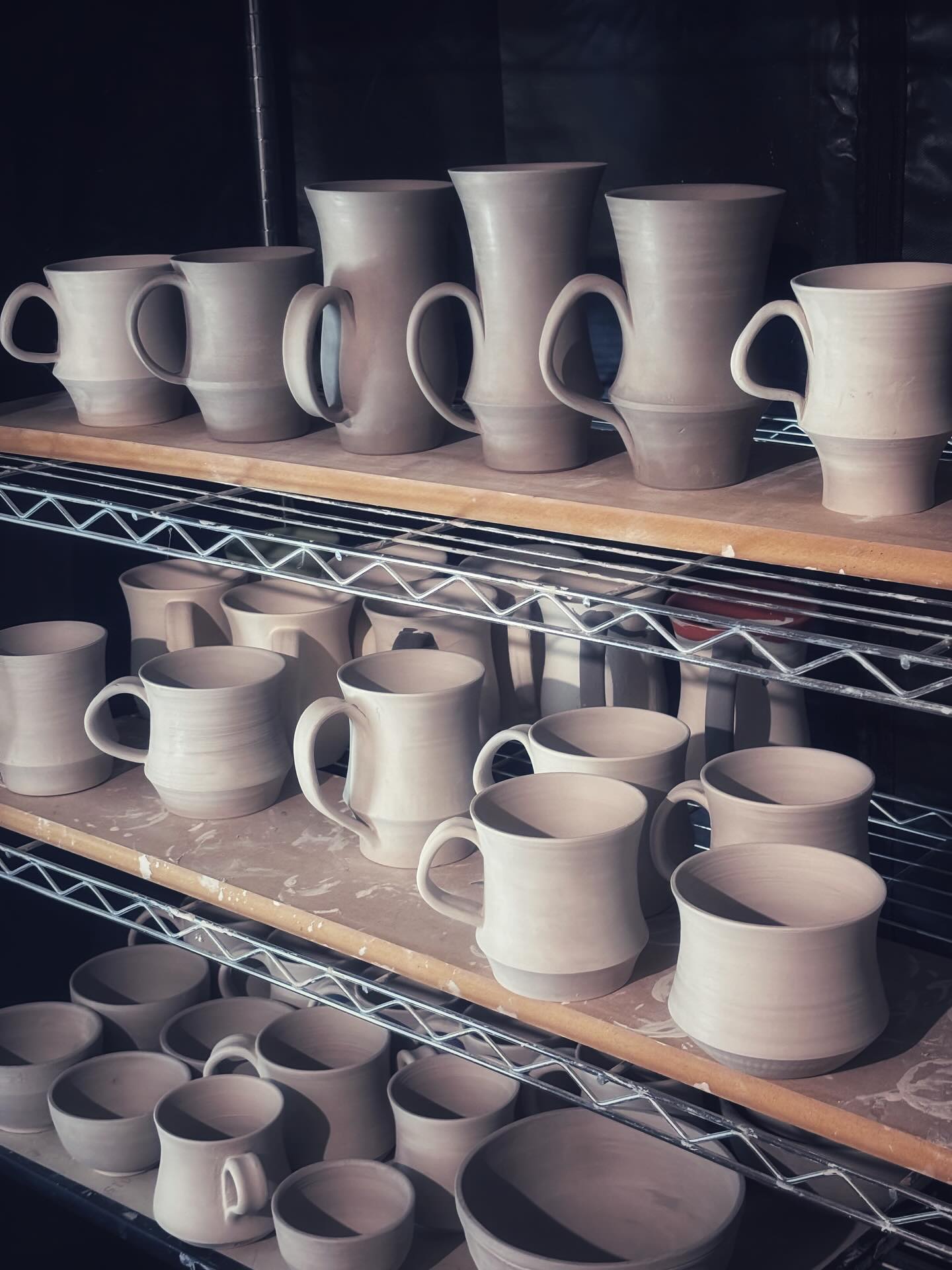 #rupertrooster #potteryprocess #wheelthrowingvideos #claywip #satisfyingpottery #potteryreels #makersoftiktok #studiovibes #freshthrow #handthrownceramics #modernpottery #ceramicartists #pottersofig #claycommunity #clayartistsofinstagram #yycpottery #yycart #yycmaker #potteryexplorepage #artprocessvideo #ceramicwork #formstudy #inprogressart #textureandform #algotesting