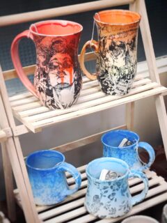 How many of my friends are going to or in  under 100! let me know so i can come find you!

details @artspot.yyc @under100artshow 

#yycpottery #yycart #yycartists #ceramicart #handthrown #potterygram #clayrebels #mudwitch #kilncreatures #glazepunk #weirdceramics #altceramics #artwithoutpolish #makersofchaos #potteryobsessed #ceramicdesign #canadianceramics #yycmade #yycmarkets #under100artshow #artspotyyc #handmadecanada #supportlocalart #buyhandmade #collectorspiece #oneofakindart #statementceramics #rupertroosterceramics