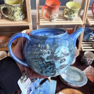 tomorrow - under 100!
details @artspot.yyc @under100artshow 

#yycpottery #yycart #yycartists #ceramicart #handthrown #potterygram #clayrebels #mudwitch #kilncreatures #glazepunk #weirdceramics #altceramics #artwithoutpolish #makersofchaos #potteryobsessed #ceramicdesign #canadianceramics #yycmade #yycmarkets #under100artshow #artspotyyc #handmadecanada #supportlocalart #buyhandmade #collectorspiece #oneofakindart #statementceramics #rupertroosterceramics