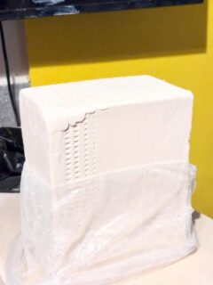 I like my men how like my clay…

Sticky and wet.

gonna try 400g maybe a couple bigger if that feels okay.

@plainsmanclays @plainsmanclay  #plainsmanpolarice