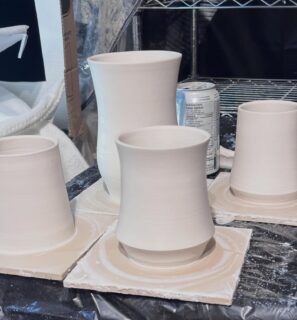 well. made these.

-
also turned one yellow and added spec. :S