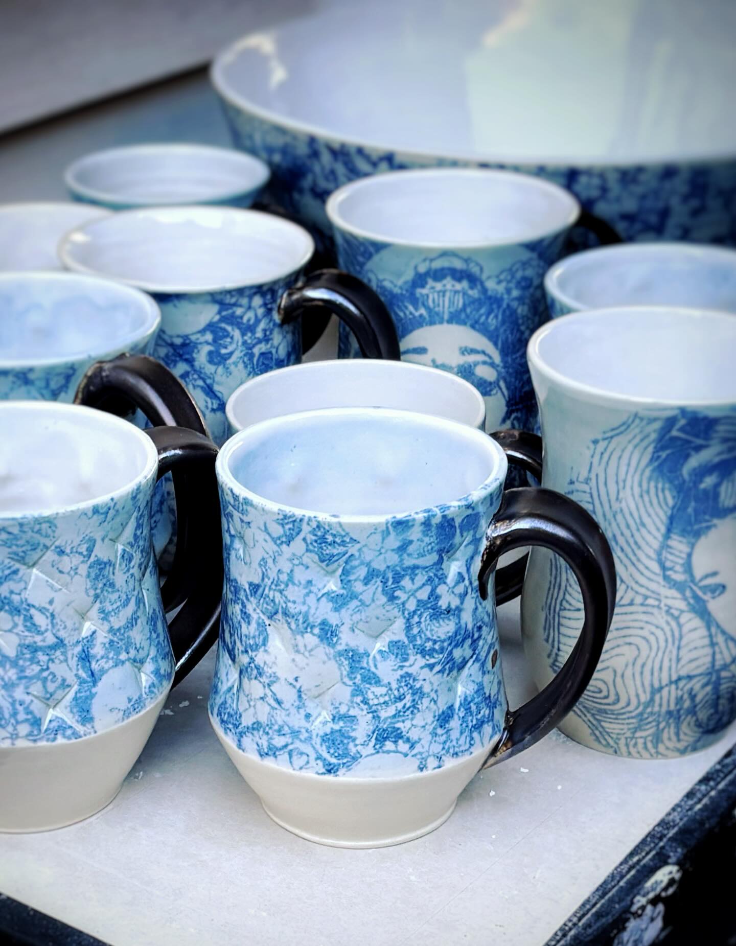 😲🤫 🙏
i dunno what to say
#HandmadePottery #CeramicMugs #BluePottery #TransferwareStyle #PotteryUnboxing