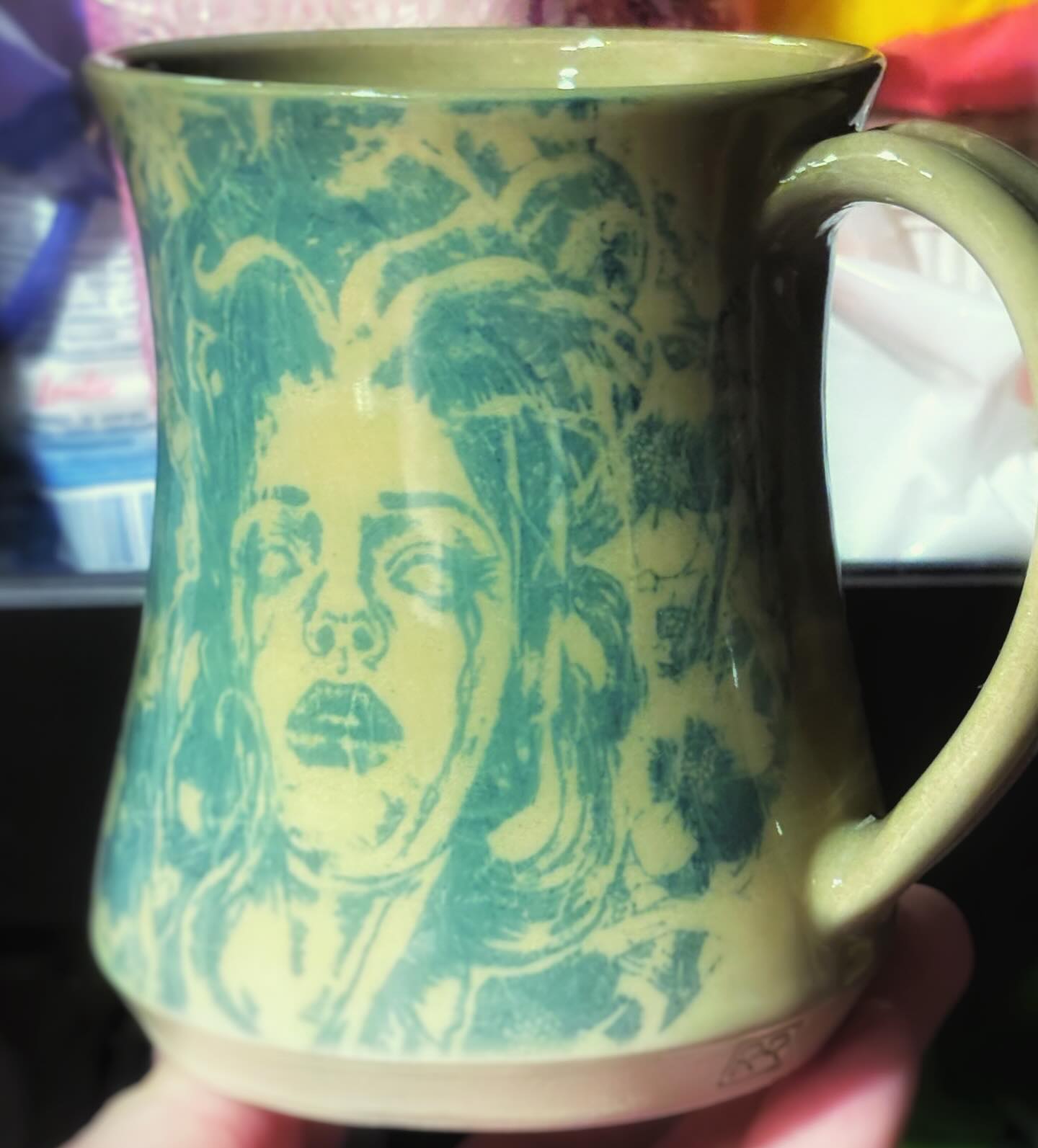 the colours are kinda off, but came out okay i guess.