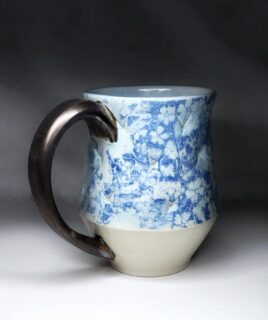 #HandmadePottery #CeramicMugs #BluePottery #TransferwareStyle #PotteryUnboxing