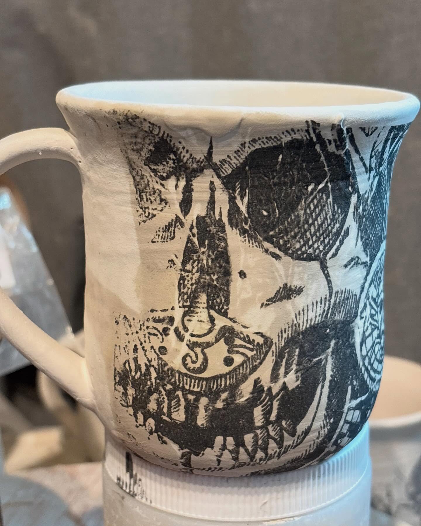 Finally getting somewhere. After a lot of trial and error, I think I’ve got a homemade printing glaze that works with my transfer process. Not fired yet, but the way it applied—this wasn’t a fluke.
I’ve been trying to get more control than what the commercial underglaze stuff offers. It’s been a grind, and I know it might not work tomorrow, but today it did. Near perfect. Any flaws are just the design or the wrinkles I didn’t work out.
Still not sure if the glaze chemistry is right, but the application properties are finally close.
#potteryprocess #underglaze #ceramictransfer #potterystudio #calgarypottery #handbuiltceramics #studiopottery #cone6 #ceramictesting #makersprocess #craftnotcommodity #matteblackmagic