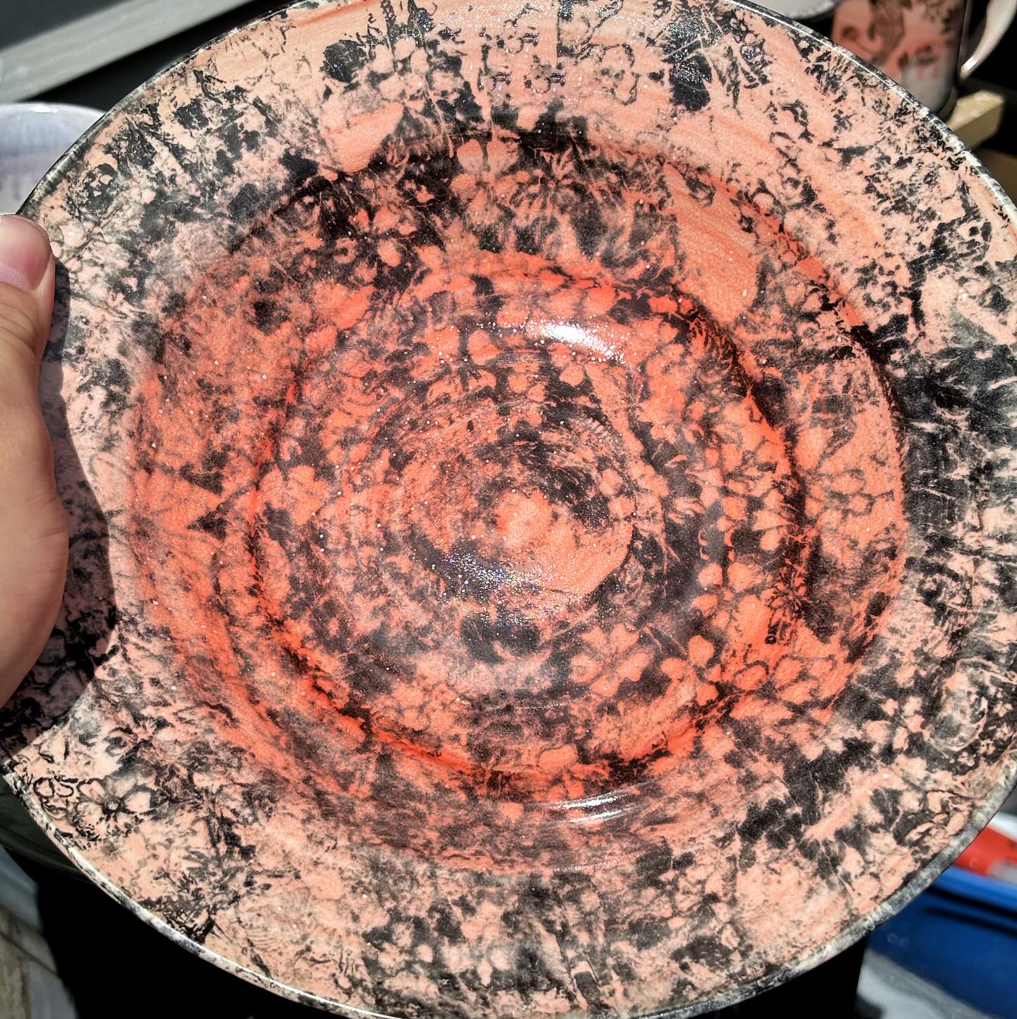 #pottery #ceramics #handmadepottery #wheelthrown #functionalceramics #modernceramics #ceramicsofinstagram #handmadehome #slowliving #calgaryartist #canadianartist #localartist #handmadecalgary #ceramicart #stoneware